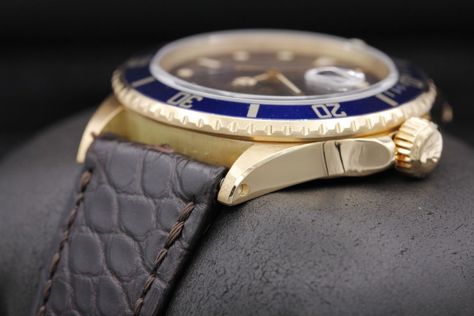 Rolex Submariner 16808 Image 2